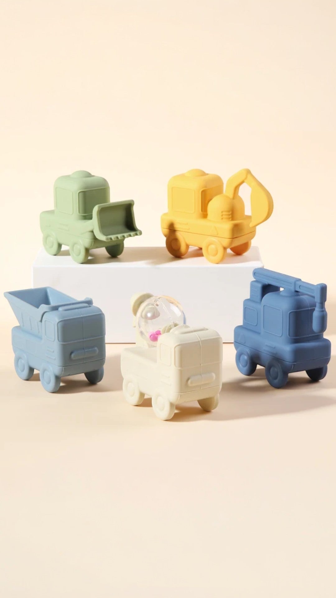 Construction Bath Toy  Set of 5